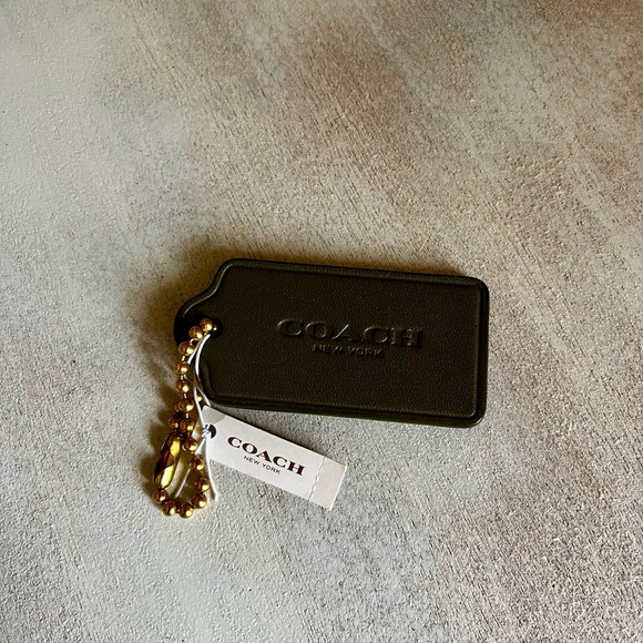 MOVING SALE! NWT Coach Golden Rexy Hangtag - You want it? Make an offer! - Picture 4 of 5